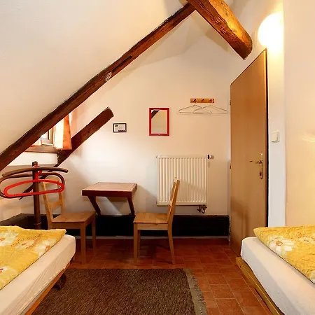 梅林旅舍 * Český Krumlov